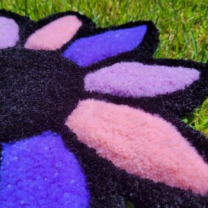 Dywan Kwiatek - fiolet - tufting