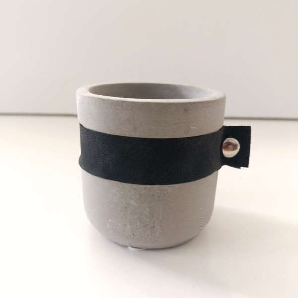 Osłonka szara Ø 5,5cm. Osłonka szara Ø 5,5cm.